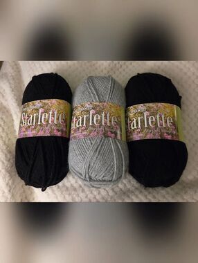 3 SKEINS MARY MAXIM STARLETTE YARN 2 BLK AND 1 LIGHT GRAY